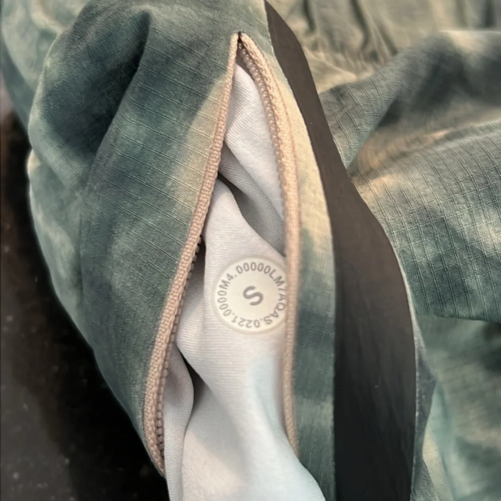 Lululemon Surge Lined Short 6